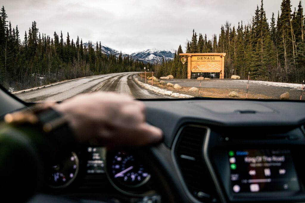 What To Have In Your Car As An Emergency Pack